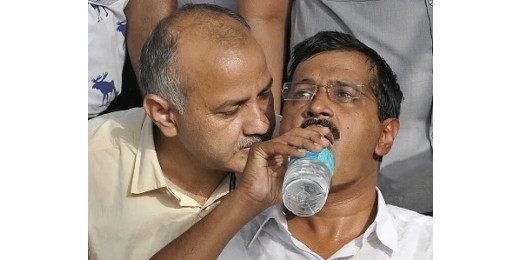 केजरीवाल और सिसोदिया की मुलाकात में दिल्ली के नए मुख्यमंत्री पर होगी मंथन  